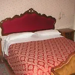Hotell Palazzina Sardi 4*