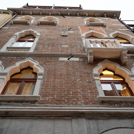 Hotell Palazzina Sardi 4*