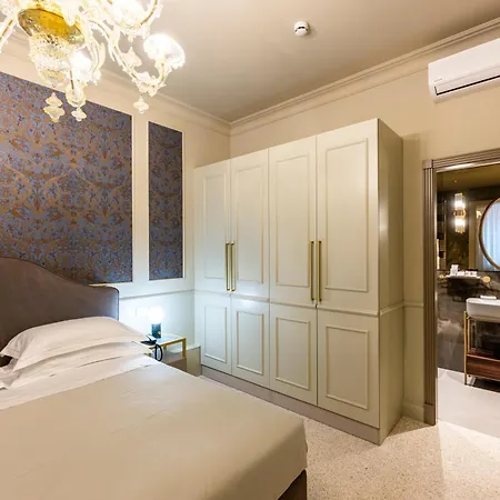 Palazzina Sardi Szálloda 4*