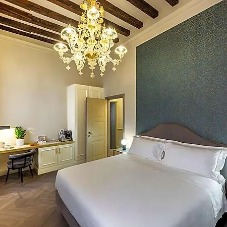 Palazzina Sardi 4* البندقية