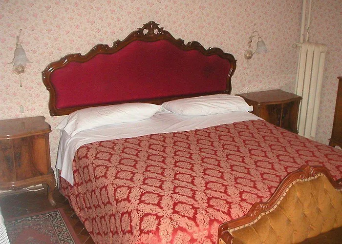 Ξενοδοχείο Palazzina Sardi 4*